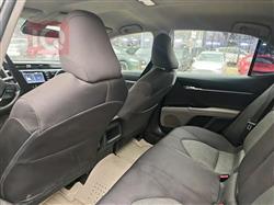 تۆیۆتا کامری